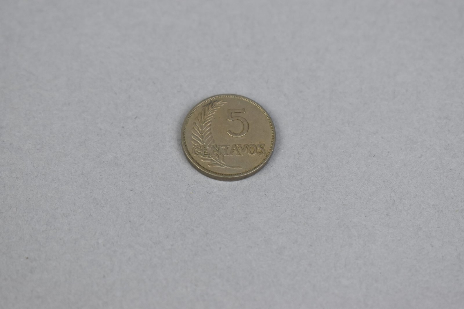 5 centavos (MLS-NU-2581)