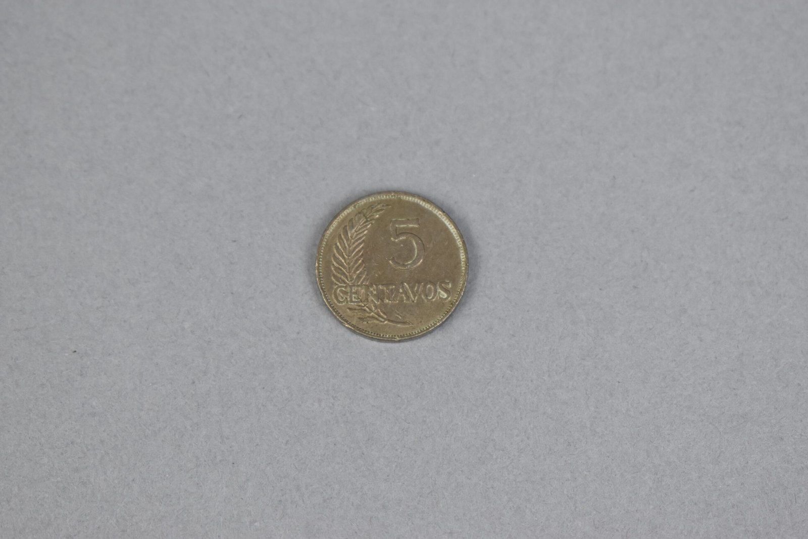 5 centavos (MLS-NU-2584)