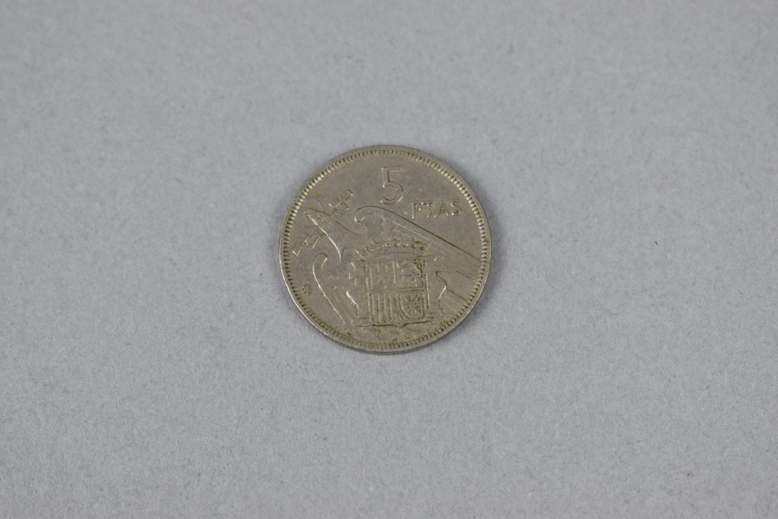 Cinco pesetas (MLS-NU-3184)